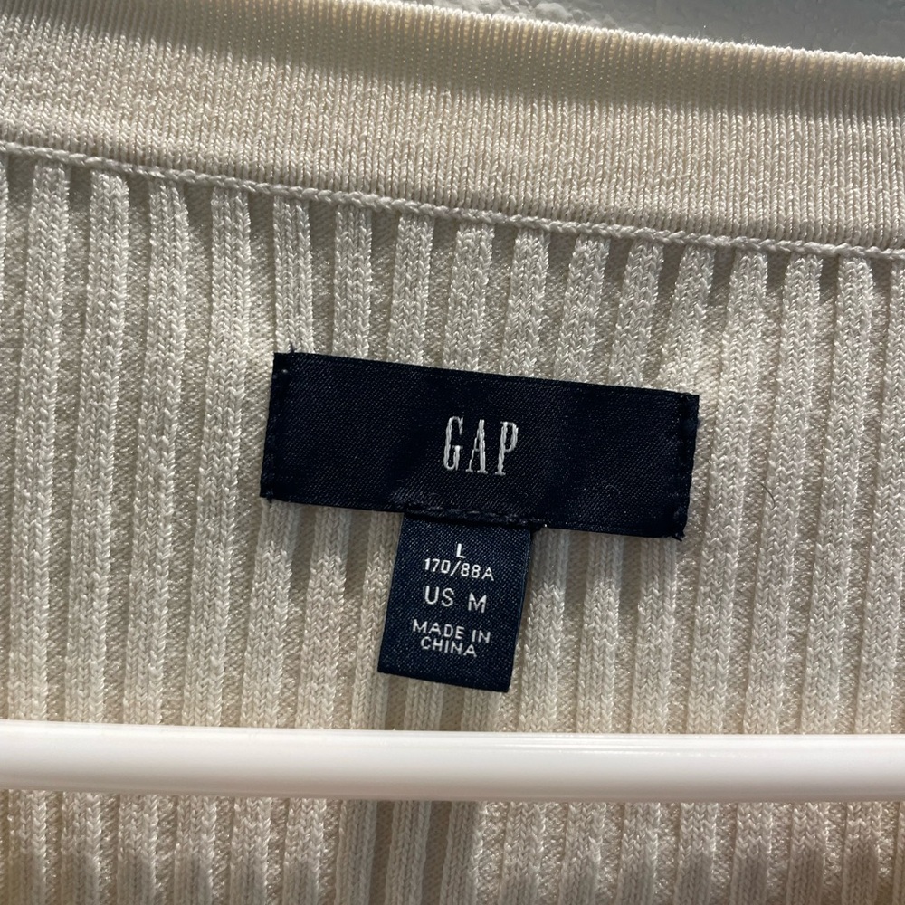GAP Cream Ribbed Button-Up top - Picture 2 of 3